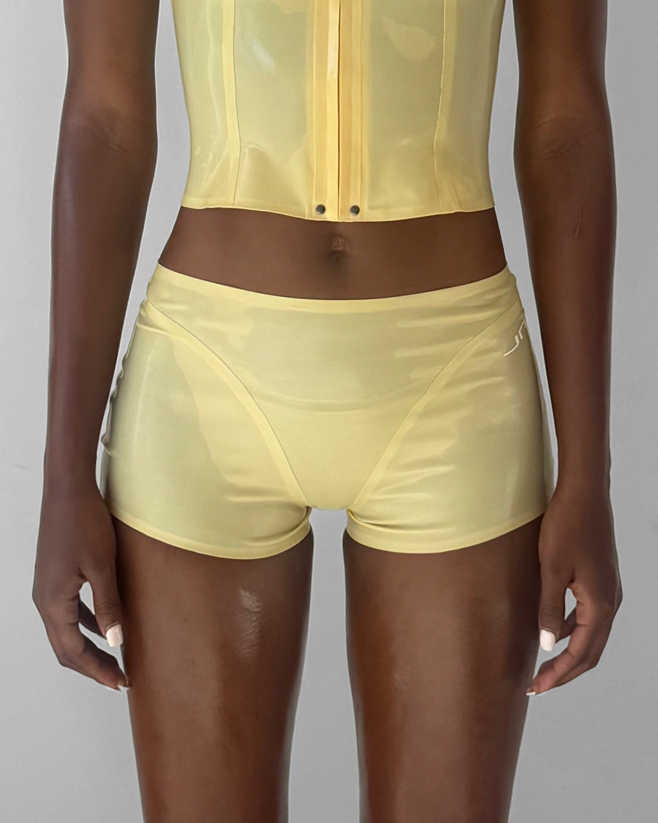 LATEX CORE SHORTS